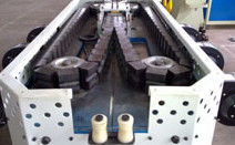 Harga yang bagus PP PE Tunggal Dinding Pipa Bergelombang Garis Ekstrusi / Mesin Pipa Bergelombang Untuk Membuat Selang on line