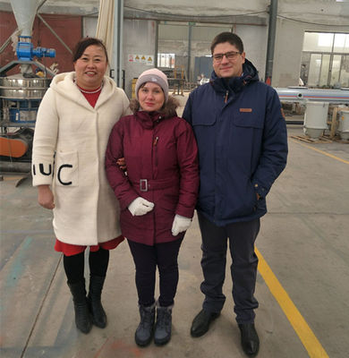 Harga yang bagus 20mm PP PE PVC Tunggal Dinding Bergelombang Pipa Plastik Garis Ekstrusi Sepenuhnya Otomatis on line