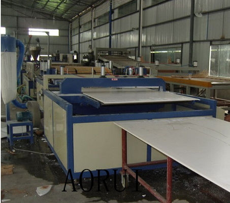 Harga yang bagus Mesin PVC Foam Board, Garis Ekstrusi Papan Berbusa Dapur untuk Furnitiure on line