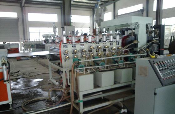 Harga yang bagus Mebel dekoratif papan busa WPC mesin sekrup kerucut ganda on line