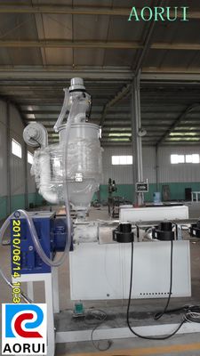 Harga yang bagus Sekrup Tunggal PE / PP / PPR Pasokan Air Pipa Mesin Extruder Pipa Plastik on line