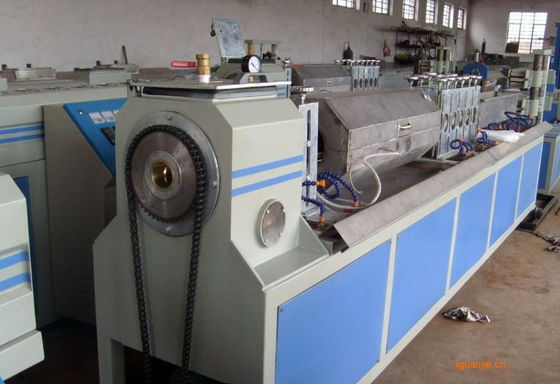 Harga yang bagus Output Tinggi PE Spiral Line Produksi Pipa Untuk Pipa Lengan Pelindung Kabel Optik on line