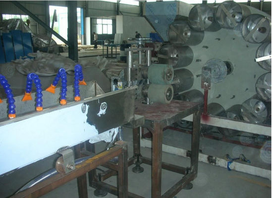 Harga yang bagus Plastik pvc Selang Membuat Mesin Garis Ekstrusi Plastik, Double Screw PVC Fiber Reinforced Soft Pipe Extrusion Line on line