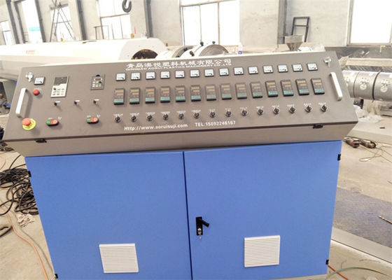Harga yang bagus Siemens PLC mengendalikan PPR / PE / PERT Plastik Pipa Garis Ekstrusi Manchinery Pipa Air Plastik on line