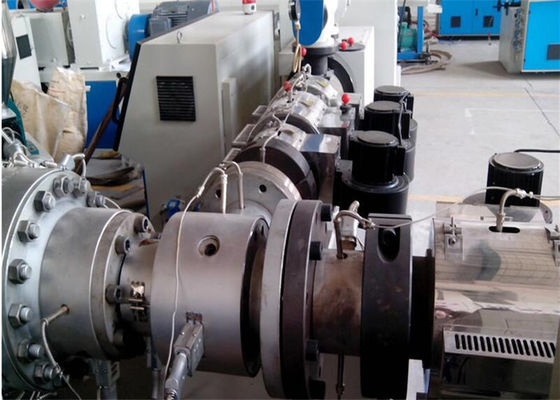 Harga yang bagus HDPE Spiral Memperkuat Pipa Plastik Ekstrusi Plastik Extruder Pipa on line