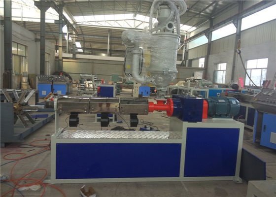 Harga yang bagus Single Screw PE / PPR / PERT Mesin Pembuat Pipa Plastik Untuk Pipa Air Dingin Dan Panas on line
