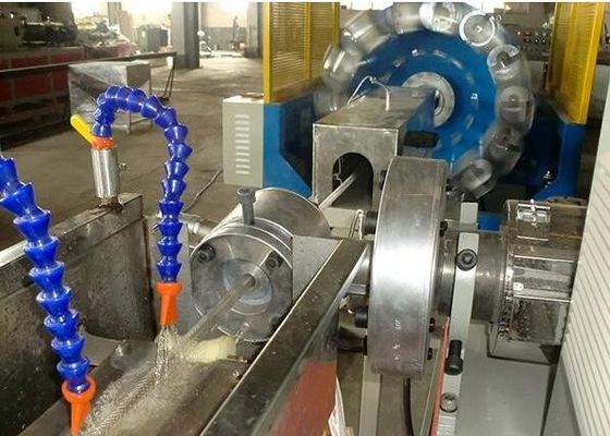 Harga yang bagus PVC Garden Hose Membuat Mesin Garis Ekstrusi Plastik, Twin Screw PVC Fiber Reinforced Line Produksi Pipa on line