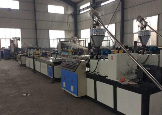 Harga yang bagus 380V 50HZ WPC Board Extrusion Line WPC Celuka Line Produksi Papan Busa on line