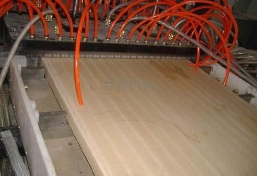 Harga yang bagus Mesin plastik WPC Foam Board / Conical Twin Screw WPC Board Line Produksi on line