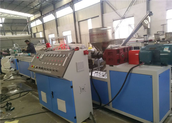 Harga yang bagus Garis Ekstrusi Profil Plastik Dengan Extruder Twin Screw Kerucut, Mesin Profil Jendela PVC on line