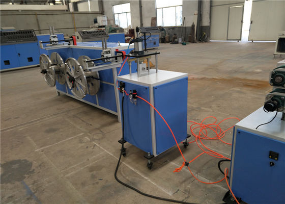 Harga yang bagus Saluran Ekstrusi Pipa Drainase Air, Mesin Pembuat Pipa Sekrup PE Tunggal on line
