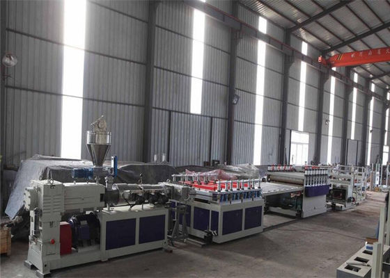 Harga yang bagus Papan Panel Komposit Kayu Lini Produksi Profil Wpc Dengan Sekrup Ganda on line
