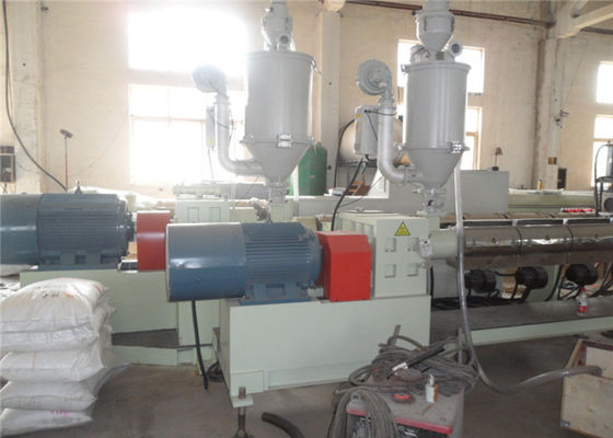 Harga yang bagus Mesin Papan Busa Bebas WPC, Mesin Komposit Kayu Twin Sheet Screw PVC on line