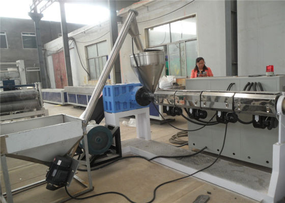 Harga yang bagus 400mm Lebar Mesin Ekstrusi Profil PVC Plafon Jendela Mesin Ekstrusi WPC on line