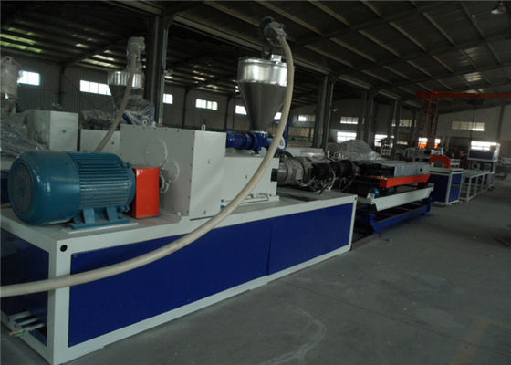Harga yang bagus Single Wall Graden / Selang PE Line Produksi Pipa Bergelombang Double Screw Extruder on line