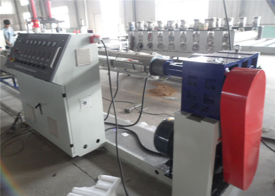 Harga yang bagus Mesin Granul Plastik Sekrup Tunggal / Extruder Pelet Plastik on line