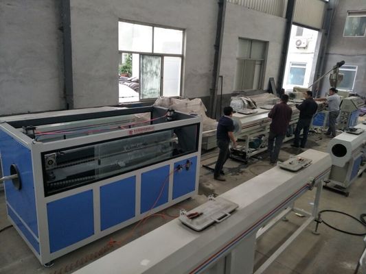 Harga yang bagus Twin Screw UPVC PVC Line Produksi Pipa Perkerasan Kabel Pembuatan Pipa Pvc on line
