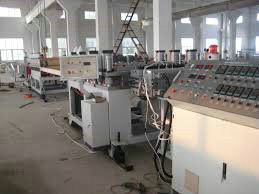 Harga yang bagus WPC CELUKA Kabinet Foam Board Machine, WPC Album Foam Line Extrusion Line on line