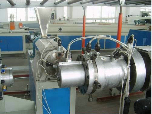 Harga yang bagus Pe Besar Diameter Sprial Pipa Membuat Mesin / Lini produksi Pipa HDPE Sprial ISO9001 on line