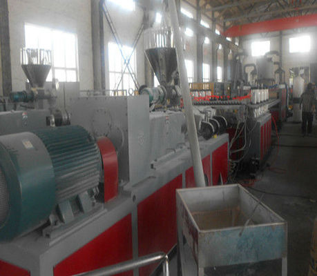 Harga yang bagus Kerucut Dua Screw Extruder, Komposit Plastik Kayu / Extruder PVC on line