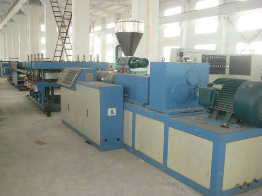 Harga yang bagus Mesin ekstrusi papan busa kayu PVC / WPC Furniture Board membuat mesin on line