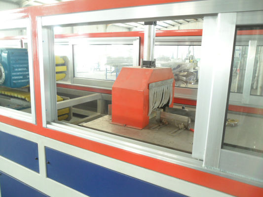 Harga yang bagus Jalur Produksi Profil WPC Profesional Untuk Lansekap Luar on line