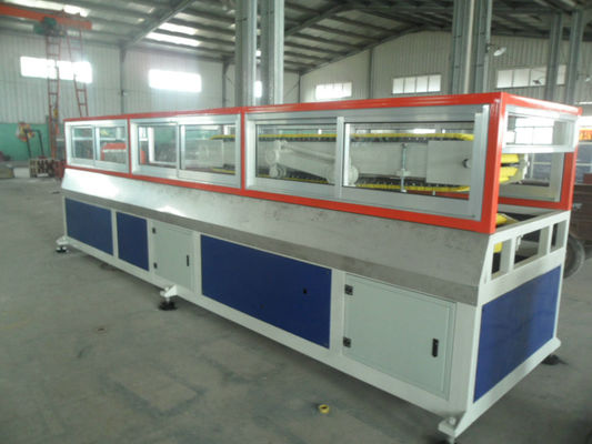 Harga yang bagus Lini Produksi WPC Profil Lantai Hias, 160kg / jam - 280kg / jam on line