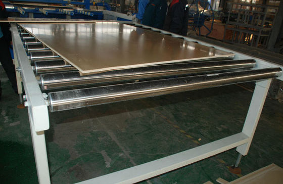 Harga yang bagus Pembuatan WCA Foam Board Mesin Konstruksi dari PVC yang sepenuhnya otomatis on line
