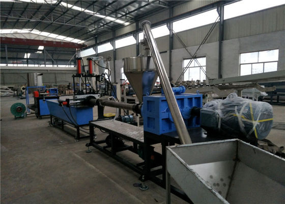 Harga yang bagus 150kg / H LLDPE Mesin Butiran Plastik Satu Tahap on line