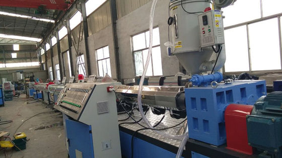 16mm Untuk 63mm PE Plastic Pipe Extrusion Line Tiga Lapisan PE Pipe Extrusion Machine