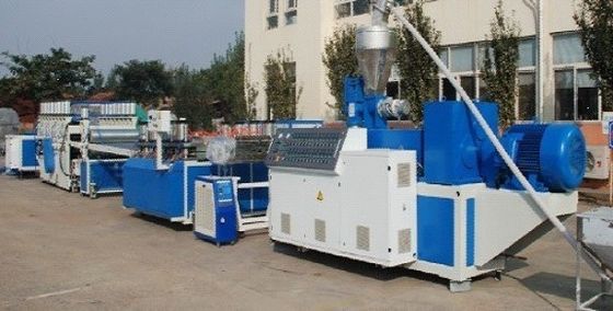 Harga yang bagus Double Screw PVC Celluka Dewan Foam Sheet Extruder, Foam Wpc Dewan Line Produksi on line