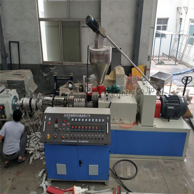 380V 50HZ 63mm 150kg / H Twin Screw PVC Pipe Extrusion Line