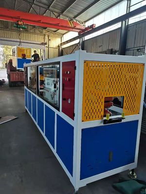 Harga yang bagus Sekrup Ganda PVC WPC Profil Plastik Garis Ekstrusi Kontrol PLC on line