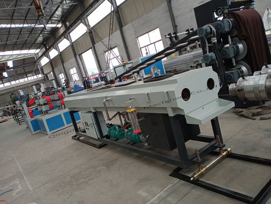 Jalur Ekstrusi Pipa Plastik PVC Output Tinggi 120 Kg / H Jalur Produksi Pipa Ganda