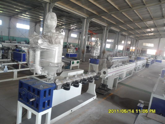 Harga yang bagus Sepenuhnya Otomatis Plastik Garis Ekstrusi Membuat Mesin Pipa PVC Dengan Siemens Motor on line