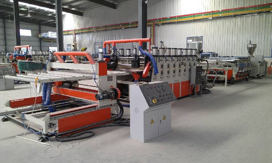 Harga yang bagus Kayu Plastik Extruder Sekrup Ganda, Garis Ekstrusi Papan Busa on line