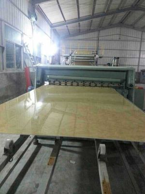 Harga yang bagus Jalur Ekstrusi Panel Dinding Marmer WPC, Lini Produksi Panel Plastik PVC Marmer on line